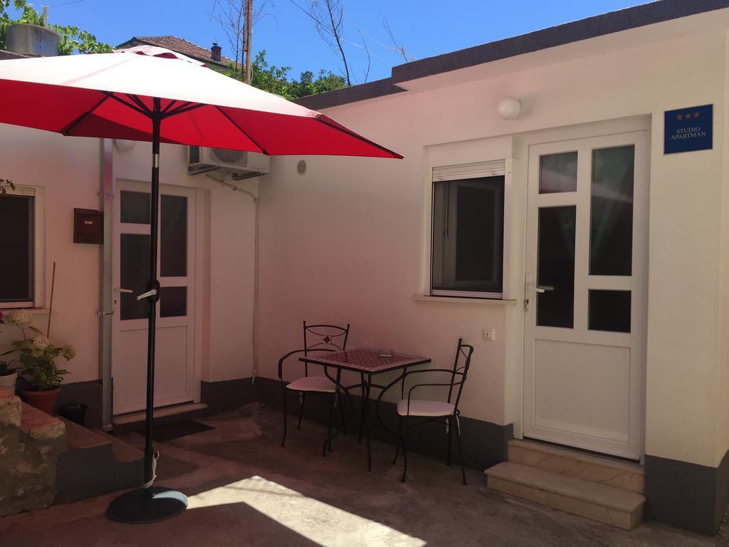 Dinka Apartment Trogir Exterior photo